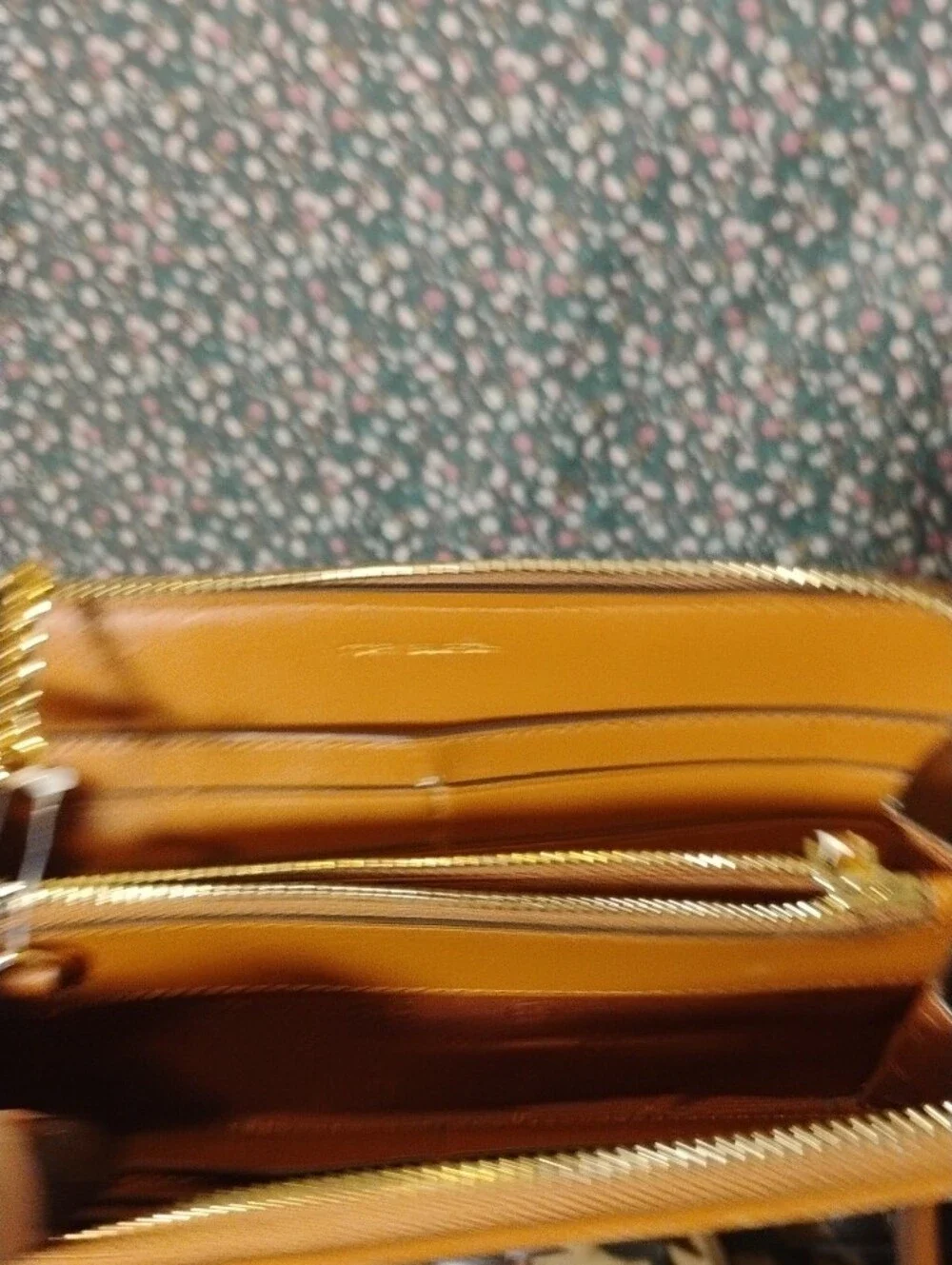 Tory Burch Tan and White Woven Zip Wallet And Card Holder On A Chain